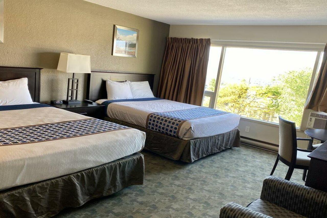 Knights Inn Kamloops Bagian luar foto